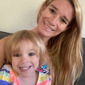 Meet your Posher, Dana